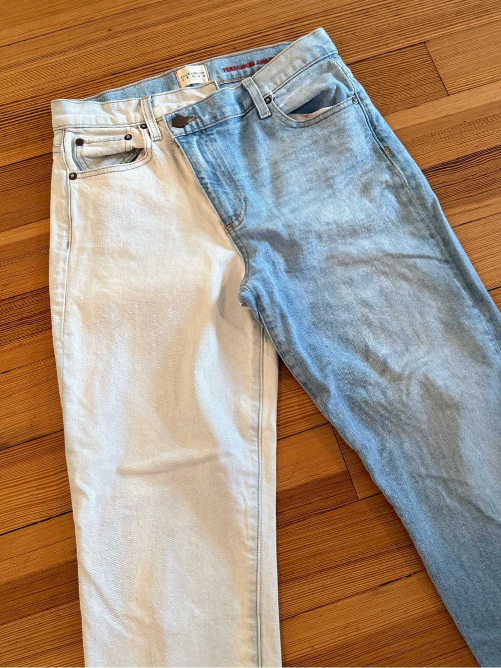 Alice + Olivia Two-Tone Jeans - Picture 4 of 11